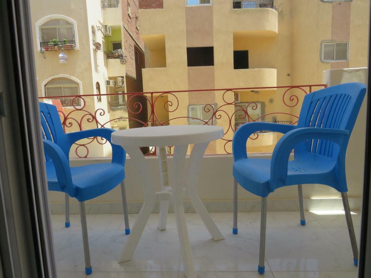 Apartments Sunny Sky Redsealine ฮูร์กาดา ภายนอก รูปภาพ