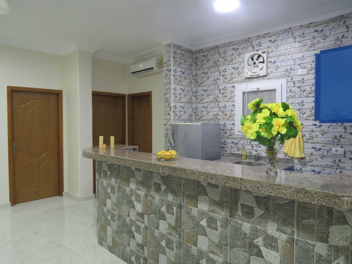 Apartments Sunny Sky Redsealine ฮูร์กาดา ภายนอก รูปภาพ