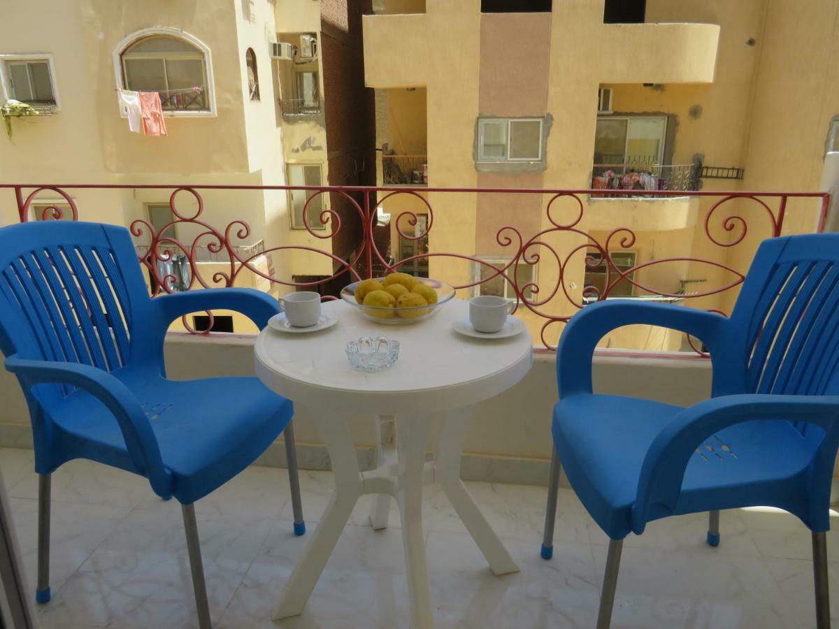 Apartments Sunny Sky Redsealine ฮูร์กาดา ภายนอก รูปภาพ